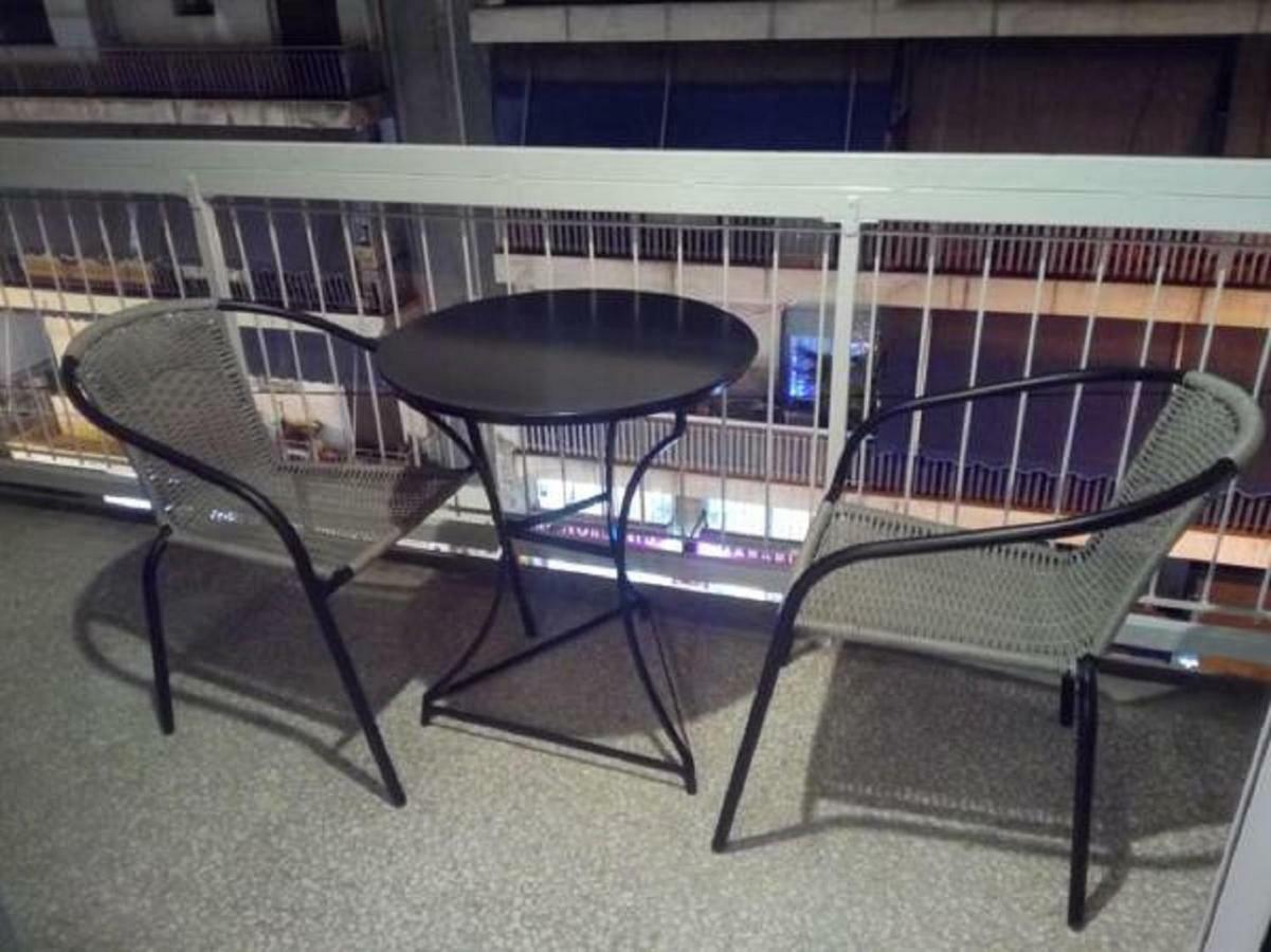 Comfortable Inexpensive Apartmets Near Metro Афины Экстерьер фото